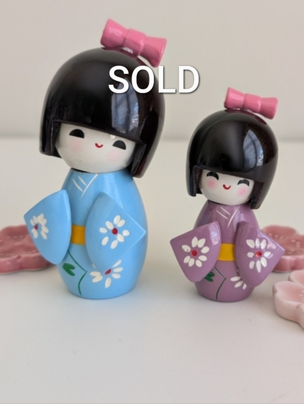 NEW Japanese Kokeshi Dolls Set of 2 Mom Daughter Sisters Blue Purple Kimono Doll